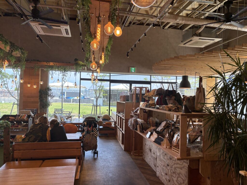 kino-COCOCHI YOKOHAMAの店内