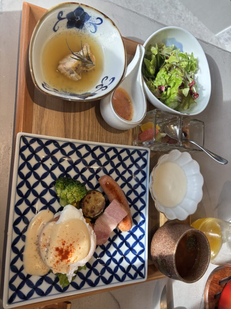 朝食