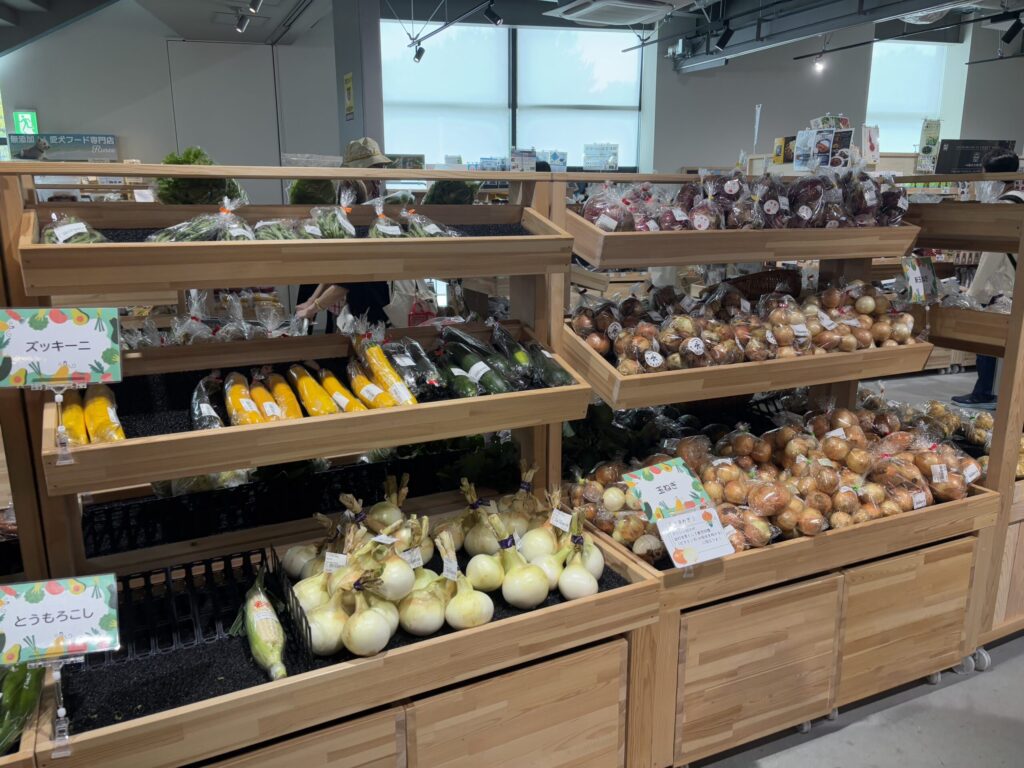 道の駅湘南ちがさきの地元野菜。新鮮な野菜がたくさん