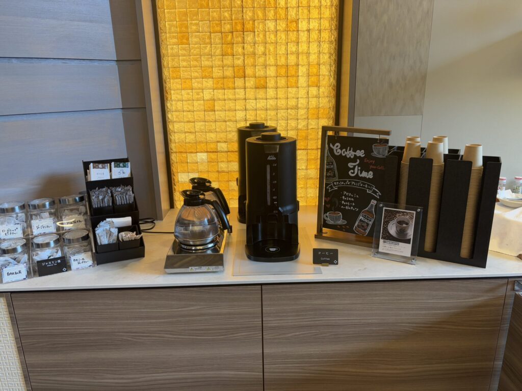 グランレトーレ湯河原のホットドリンクコーナー