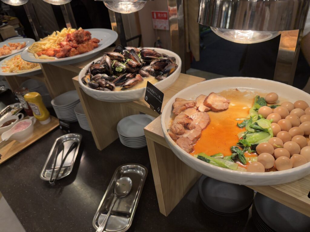グランレトーレ湯河原の夕飯バイキング