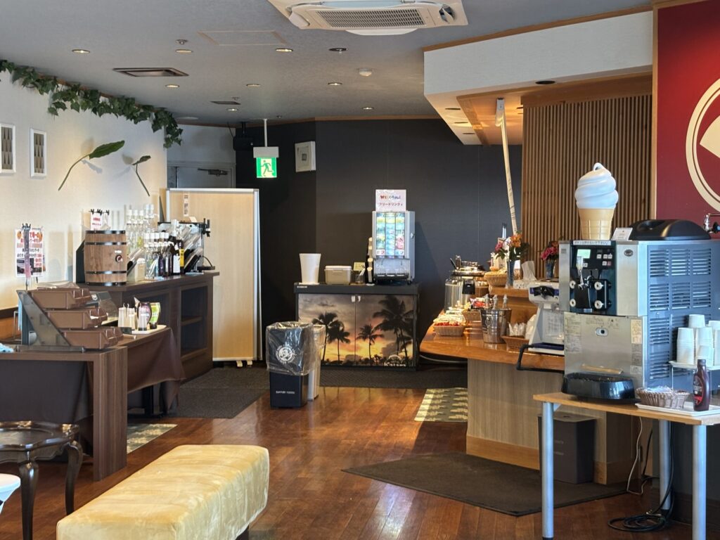 ホテルカターラのラウンジ
