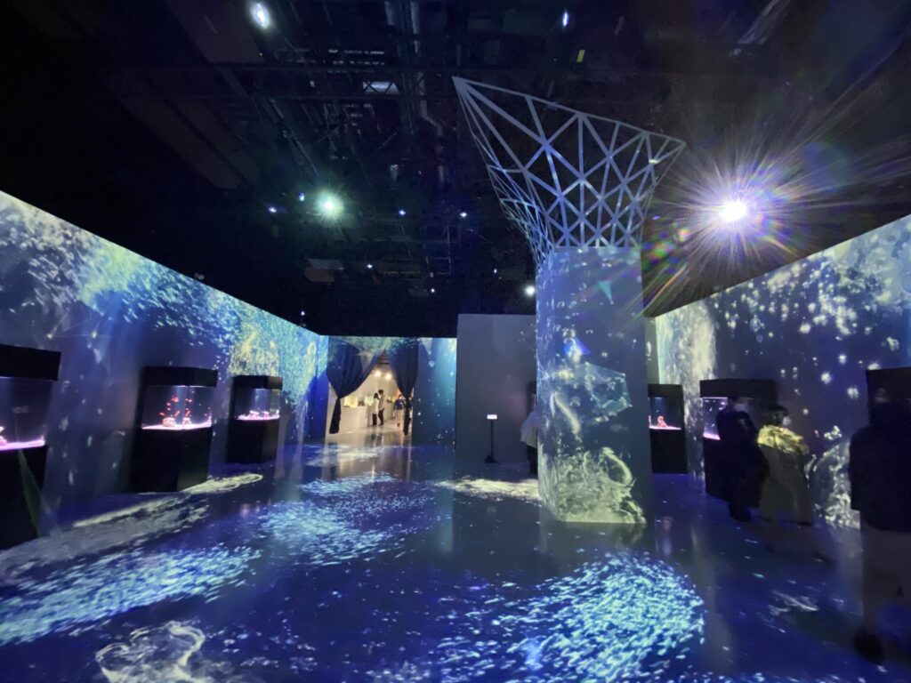 アクアパーク品川の館内