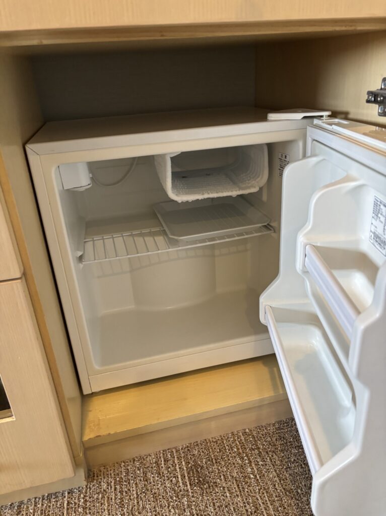 モノリスタワー客室の冷蔵庫