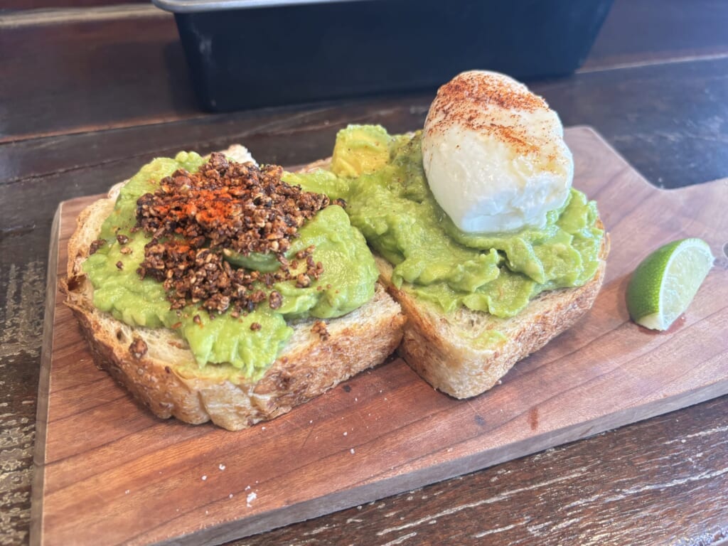 アボカドトースト